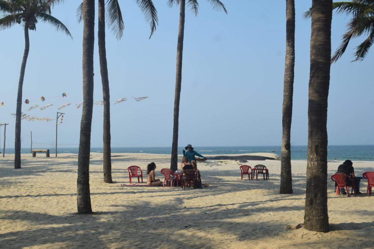 Cua Dai Beach Hotel View Beach & River An Luong Екстериор снимка